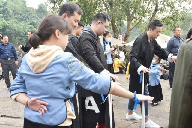 重庆滴滴最新政策动态，探索自然美景与出行变革之旅